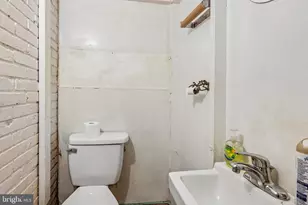 210 Graham Ave, Coatesville, PA 19320 - Photo 11