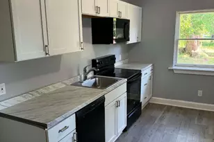 603 E Chestnut St, Coatesville, PA 19320 - Photo 7