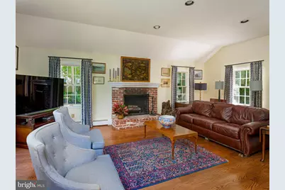 610 S Waterloo Road, Devon, PA 19333 - Photo 23