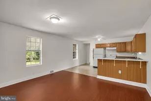 8 Jane St, Coatesville, PA 19320 - Photo 5