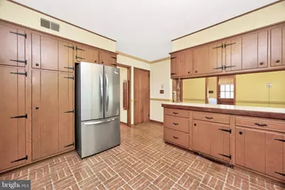 1131 W Kings Highway, Coatesville, PA 19320 - Photo 21
