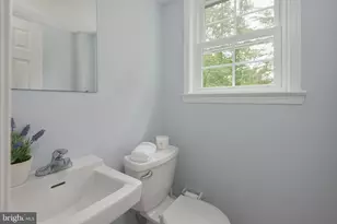215 Elton Cir, West Chester, PA 19382 - Photo 21