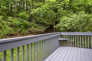 1011 Chiswell Dr, Downingtown, PA 19335 - Photo 15