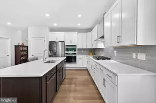 22 Heron Ln, Coatesville, PA 19320 - Photo 9