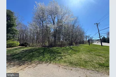 990 Pottstown Pike, Chester Springs, PA 19425 - Photo 3