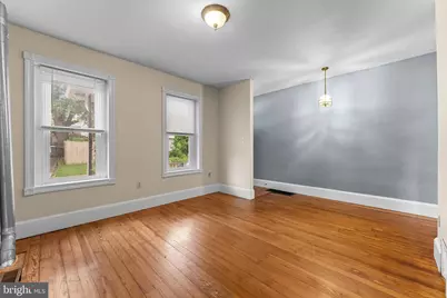 423 Breckenridge Street, Phoenixville, PA 19460 - Photo 5