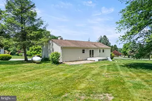 114 Westmoreland Dr, Coatesville, PA 19320 - Photo 23