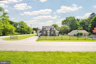 75 Country Club Rd, Coatesville, PA 19320 - Photo 3