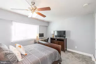254 Summit House, West Chester, PA 19382 - Photo 23