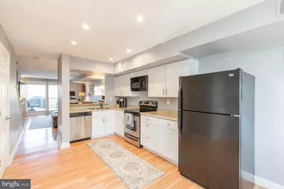 254 Summit House #254, West Chester, PA 19382 - Photo 5
