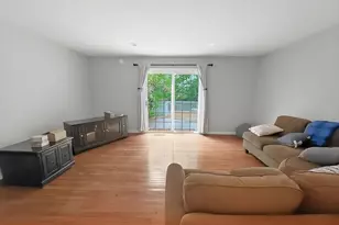 561 W Marshall St, West Chester, PA 19380 - Photo 7