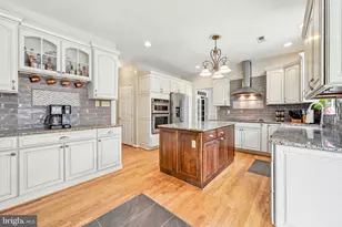 736 Meadowbrook Dr, Coatesville, PA 19320 - Photo 11