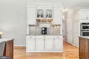 736 Meadowbrook Dr, Coatesville, PA 19320 - Photo 13
