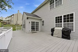 736 Meadowbrook Dr, Coatesville, PA 19320 - Photo 31