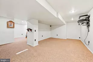 736 Meadowbrook Dr, Coatesville, PA 19320 - Photo 27