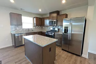 289 Hamilton Ln., Coatesville, PA 19320 - Photo 3