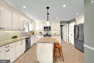 214 Mill Pond Dr, Exton, PA 19341 - Photo 15