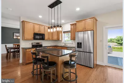 923 Chester Drive, Pottstown, PA 19465 - Photo 9