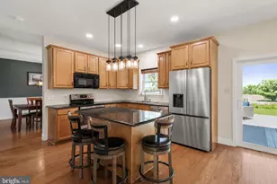 923 Chester Dr, Pottstown, PA 19465 - Photo 9