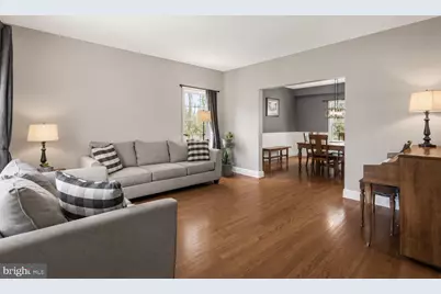 923 Chester Drive, Pottstown, PA 19465 - Photo 3