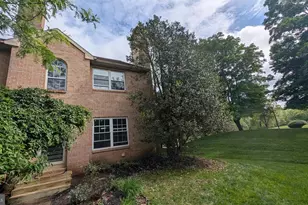 16 Rampart, Chesterbrook, PA 19087 - Photo 3