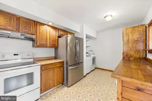 150 Montgomery Ave, Phoenixville, PA 19460 - Photo 13