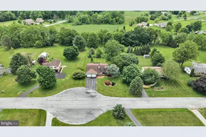 100 Lakeview Drive, Elverson, PA 19520 - Photo 3