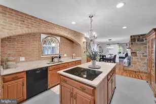 100 Lakeview Dr, Elverson, PA 19520 - Photo 15