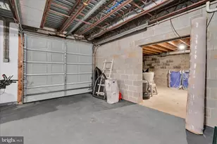 100 Lakeview Dr, Elverson, PA 19520 - Photo 39