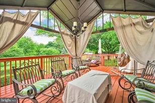 100 Lakeview Dr, Elverson, PA 19520 - Photo 23