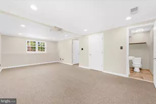 1249 W Evergreen Dr, Phoenixville, PA 19460 - Photo 17
