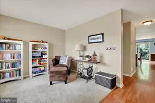 105 Marquis Dr, Coatesville, PA 19320 - Photo 3