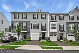 825 Pecan Rd, Spring City, PA 19475 - Photo 1