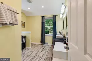 990 Ellis Woods Rd, Pottstown, PA 19465 - Photo 19
