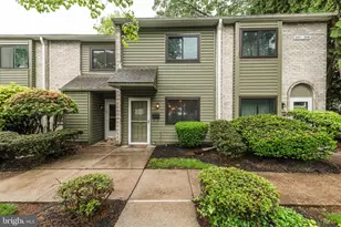 202 Valley Dr, West Chester, PA 19382 - Photo 1