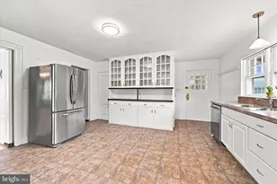 814 Bernstein Ln, West Chester, PA 19380 - Photo 13
