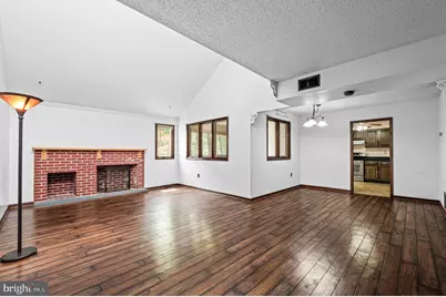 111 Harvest Lane #203, Phoenixville, PA 19460 - Photo 3