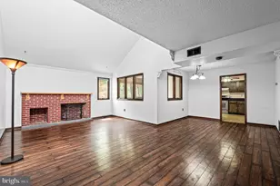 111 Harvest Ln, Phoenixville, PA 19460 - Photo 3