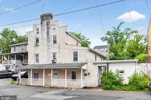31 Emmett St, Phoenixville, PA 19460 - Photo 1