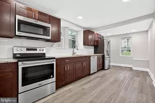 31 Emmett St, Phoenixville, PA 19460 - Photo 5