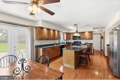 508 South Street, Phoenixville, PA 19460 - Photo 3