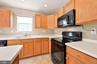 128 Millview Dr, Coatesville, PA 19320 - Photo 13