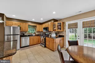 46 Rampart Dr, Chesterbrook, PA 19087 - Photo 9