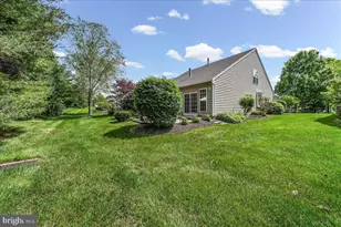 112 Petunia Dr, Kennett Square, PA 19348 - Photo 37