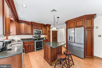 207 W Woodview Road, West Grove, PA 19390 - Photo 17