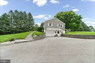 207 W Woodview Rd, West Grove, PA 19390 - Photo 3