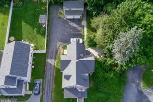 253 W Lancaster Ave, Downingtown, PA 19335 - Photo 5