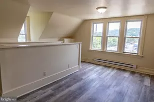 253 W Lancaster Ave, Downingtown, PA 19335 - Photo 9