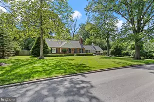 574 Timber Ln, Devon, PA 19333 - Photo 3