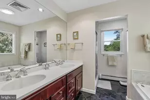 124 Ladderback Ln, Devon, PA 19333 - Photo 31